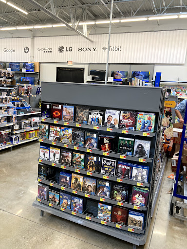Department Store «Walmart Supercenter», reviews and photos, 7235 Market Pl Dr, Aurora, OH 44202, USA