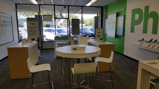 Cell Phone Store «Cricket Wireless Authorized Retailer», reviews and photos, 651 E Bidwell St, Folsom, CA 95630, USA