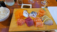 Sashimi du Restaurant de sushis Yaki Shop à Paris - n°1