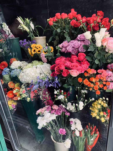 Florist «Studio Arts Florist», reviews and photos, 106-14 71st Ave, Forest Hills, NY 11375, USA