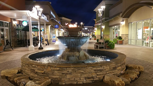 Asheville Outlets, 800 Brevard Rd, Asheville, NC 28806, USA, 