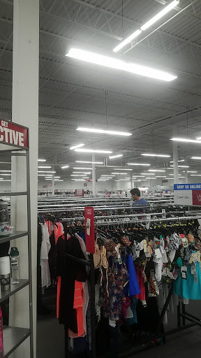 Clothing Store «Burlington Coat Factory», reviews and photos, 370 US-130, Hightstown, NJ 08520, USA