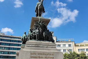 Monument to the Tsar Liberator image