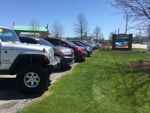 Used Car Dealer «Fidelity Auto & Truck Sales», reviews and photos, 8410 E Washington St, Chagrin Falls, OH 44023, USA