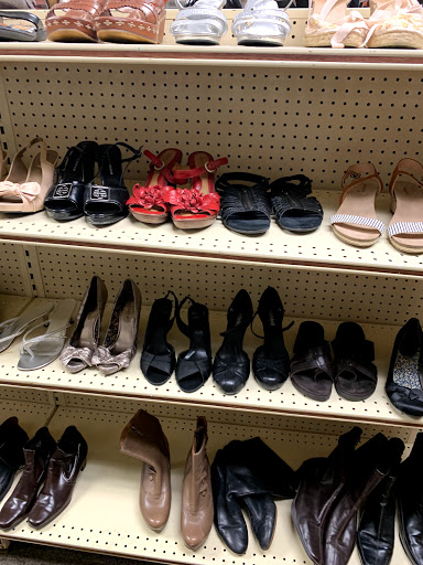 Thrift Store «Seeds of Hope Thrift Store», reviews and photos, 520 E Main Ave, Bismarck, ND 58501, USA