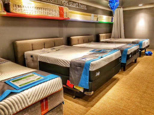 Furniture Store «Ashley HomeStore», reviews and photos, 2409 N Hwy 67, Florissant, MO 63033, USA