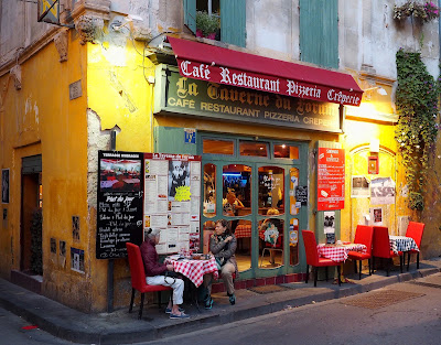 Pizzeria & Rôtisserie BA à Arles