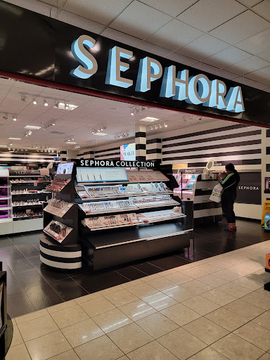 Cosmetics Store «SEPHORA inside JCPenney», reviews and photos, 4770 Golf Rd, Eau Claire, WI 54701, USA