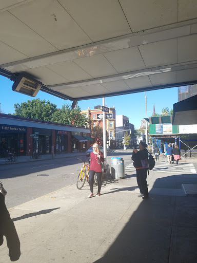 Movie Theater «Cobble Hill Cinemas», reviews and photos, 265 Court St, Brooklyn, NY 11231, USA