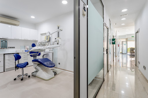 Clínica Dental Viñuelas 14 en Tres Cantos, Madrid