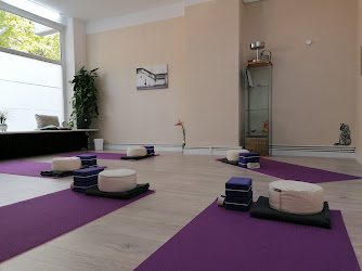 Praxis für Psychotherapie und (Yin-)Yoga