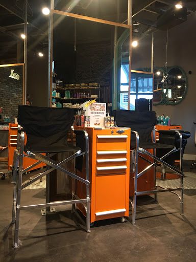 Lounge «Looking Glass Beauty Lounge», reviews and photos, 12717 Hooper Rd, Baton Rouge, LA 70818, USA