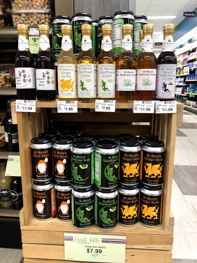 Grocery Store «Forest Hills Foods», reviews and photos, 4668 Cascade Rd SE, Grand Rapids, MI 49546, USA