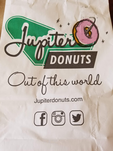 Donut Shop «Jupiter Donut Factory», reviews and photos, 141 Center St, Jupiter, FL 33458, USA