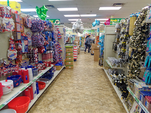Dollar Store «Dollar Tree», reviews and photos, 200 N Best Ave f, Walnutport, PA 18088, USA