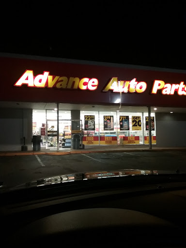 Auto Parts Store «Advance Auto Parts», reviews and photos, 5360 Johnson Dr, Mission, KS 66205, USA