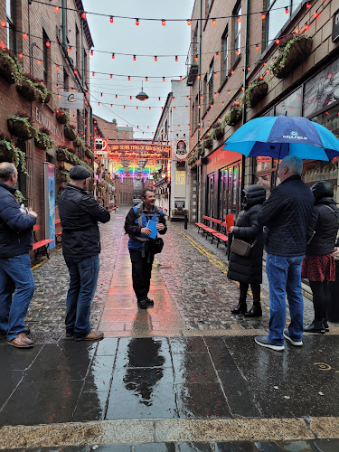 If Buildings Could Talk - Belfast Walking Tour - Travel Agency