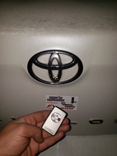 Locksmith «GiddyUp locksmith llc», reviews and photos, 930 N Belt Line Rd #110, Irving, TX 75061, USA