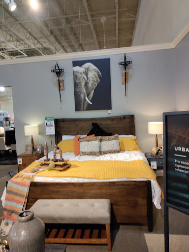 Furniture Store «Ashley HomeStore», reviews and photos, 880 FL-436, Altamonte Springs, FL 32714, USA