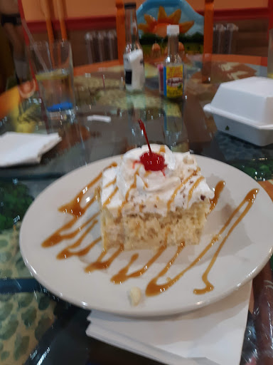 Mexican Restaurant «Tlacuani Mexican Restaurant Bar & Grill», reviews and photos, 5005 Kutztown Rd, Temple, PA 19560, USA