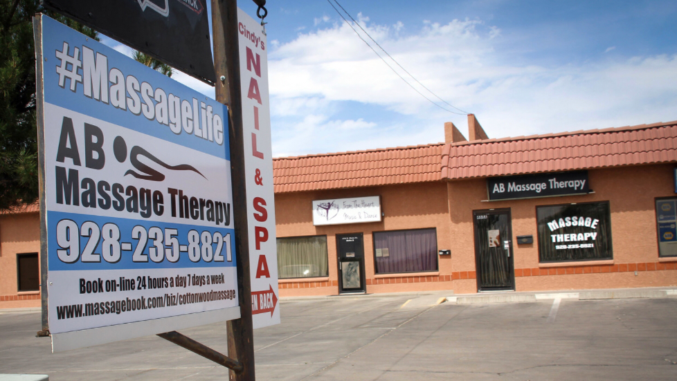 Cottonwood Collective Massage Lounge (AB Massage Therapy) 86326