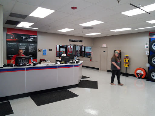 Tire Shop «Firestone Complete Auto Care», reviews and photos, 140 Hanes Mall Cir, Winston-Salem, NC 27103, USA