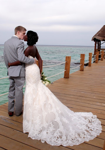 Bridal Shop «Amour Bridal», reviews and photos, 31367 Harper Ave, St Clair Shores, MI 48082, USA