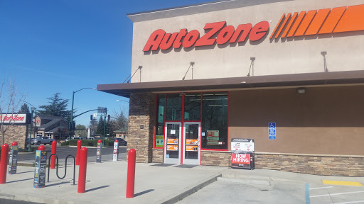 AutoZone, 1636 CA-99, Gridley, CA 95948, USA, 