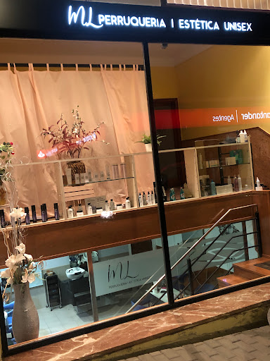 ML Perruqueria i Estética Unisex en Sant HiLari Sacalm, Girona