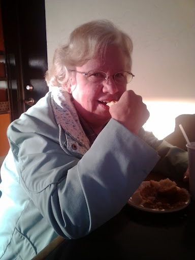 Coffee Shop «Broadway Cafe», reviews and photos, 4106 Broadway, Kansas City, MO 64111, USA