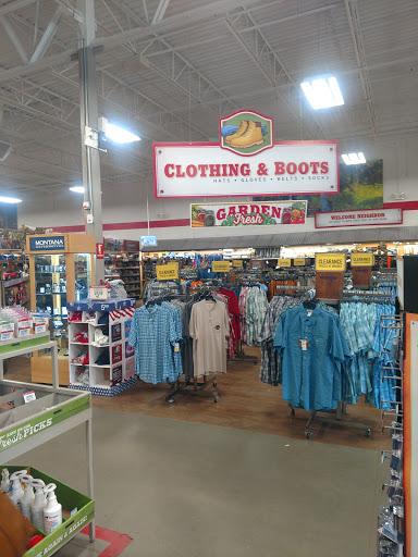 Home Improvement Store «Tractor Supply Co.», reviews and photos, 5743 W Tennessee St, Tallahassee, FL 32304, USA
