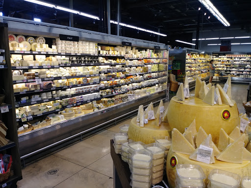 Gourmet Grocery Store «Central Market», reviews and photos, 4001 N Lamar Blvd, Austin, TX 78756, USA