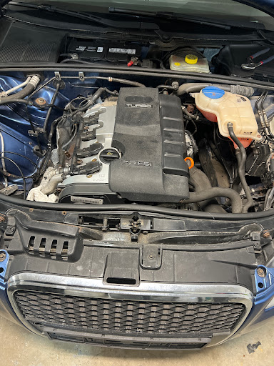 Auto Parts Store «NAPA Auto Parts - Genuine Parts Company», reviews and photos, 1260 Newfield St, Middletown, CT 06457, USA