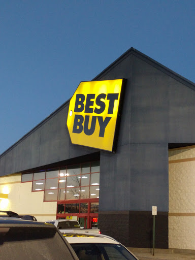 Electronics Store «Best Buy», reviews and photos, 5153 Elmore Avenue, Davenport, IA 52807, USA