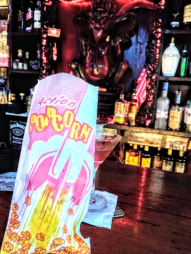 Cocktail Bar «Tradewinds Lounge», reviews and photos, 124 Charlotte St, St Augustine, FL 32084, USA