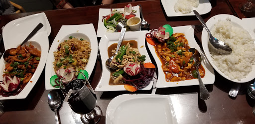 Shopping Mall «Route 18 Shopping Center», reviews and photos, 1020 NJ-18, East Brunswick, NJ 08816, USA