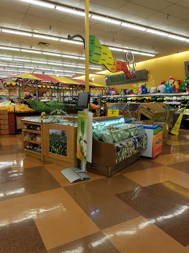 Mexican Grocery Store «Fiesta Mart», reviews and photos, 1300 E Pioneer Pkwy, Arlington, TX 76010, USA