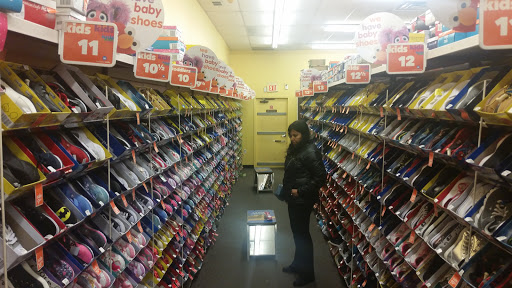 Shoe Store «Payless ShoeSource», reviews and photos, 361 Main St, Belleville, NJ 07109, USA