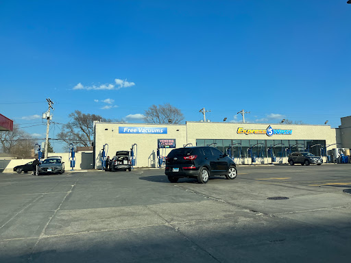 $5 Express Wash en Chicago