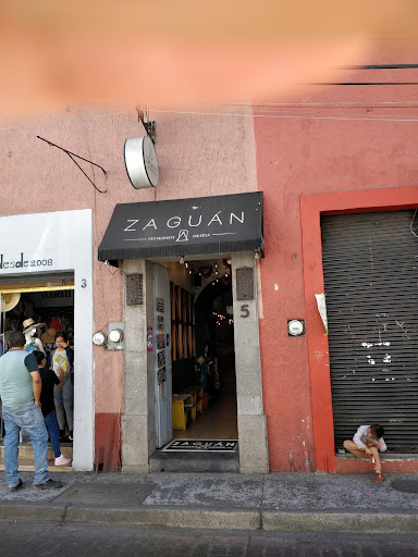 Zaguan Restaurant Galería