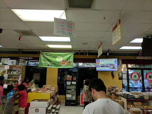 Indian Grocery Store «India Cash And Carry», reviews and photos, 1138 S De Anza Blvd, San Jose, CA 95129, USA