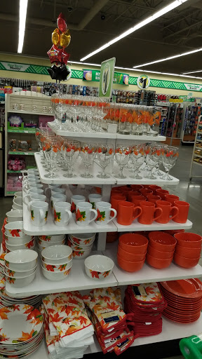 Dollar Store «Dollar Tree», reviews and photos, 25000 Blue Ravine Rd, Folsom, CA 95630, USA