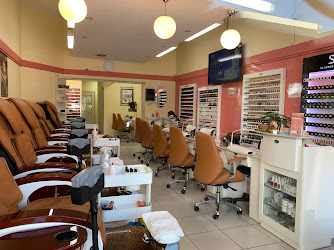 Elwood Classy Nails & Spa