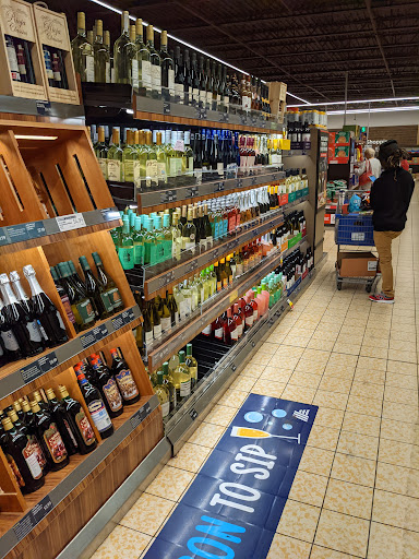 Supermarket «ALDI», reviews and photos, 4222 W Gate City Blvd, Greensboro, NC 27407, USA