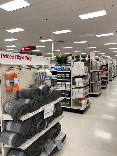 Department Store «Target», reviews and photos, 2750 Gateway St, Springfield, OR 97477, USA
