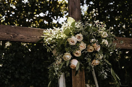 J. Elizabeth Designs, 808 Lyndon Ln #104, Louisville, KY 40222, USA, 