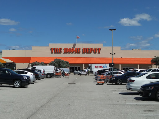 Shopping Mall «Oakwood Plaza», reviews and photos, 3800 Oakwood Blvd, Hollywood, FL 33020, USA