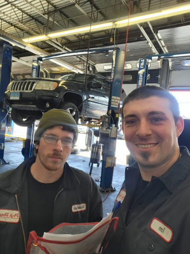 Auto Parts Store «Pep Boys Auto Parts & Service», reviews and photos, 1006 New Britain Ave, West Hartford, CT 06110, USA