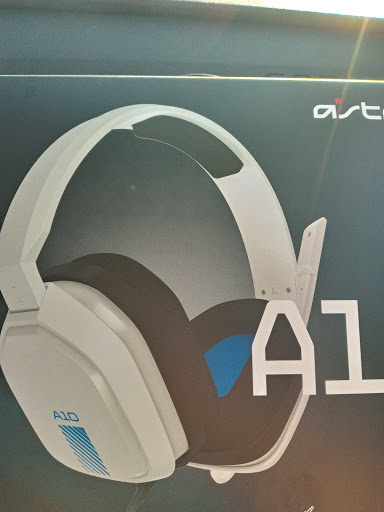 Discount Store «Walmart», reviews and photos, 58 Plaistow Rd, Plaistow, NH 03865, USA