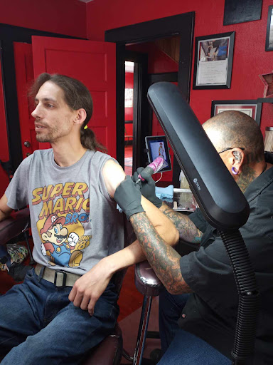 Explore 1989 tattoo ideas, creative tattoo ideas in Dunn, available at Yankee Tattoo and Piercing